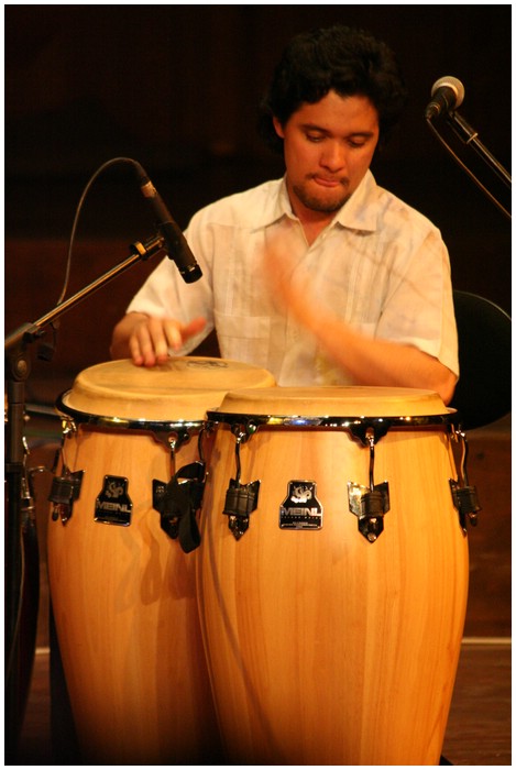 Play 'n Drum Percussion trio p tur i Ungarn IMG_2457.JPG