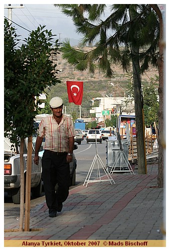 Klik på billedet for at gå til det næste foto! IMG_3964 Alanya Tyrkiet, Oktober 2007 * Fotos: Mads Bischoff