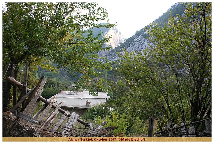 Klik på billedet for at gå til det næste foto! IMG_4298 Alanya Tyrkiet, Oktober 2007 * Fotos: Mads Bischoff