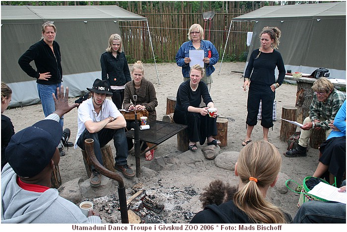 Utamaduni Dance Troupe i Givskud ZOO, Juni 2006 IMG_3087.JPG