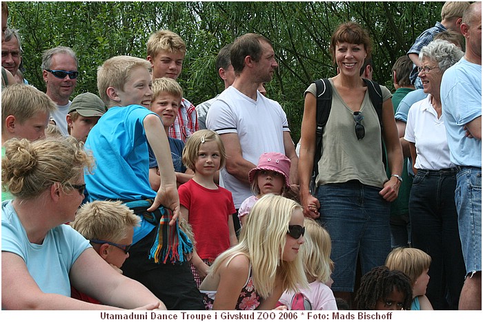 Utamaduni Dance Troupe i Givskud ZOO, Juni 2006 IMG_3414.JPG