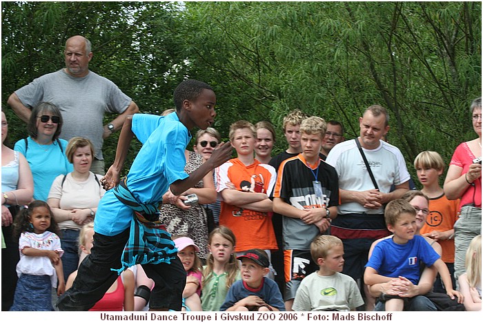 Utamaduni Dance Troupe i Givskud ZOO, Juni 2006 IMG_3417.JPG