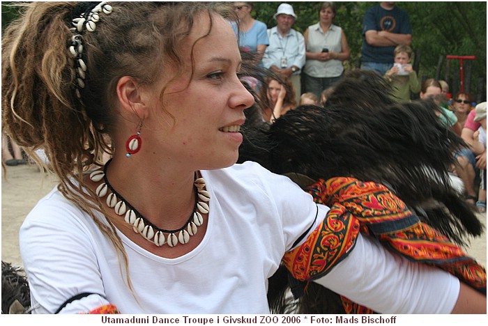 Utamaduni Dance Troupe i Givskud ZOO, Juni 2006 IMG_3451.JPG