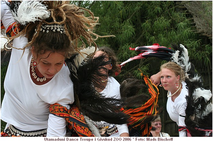 Utamaduni Dance Troupe i Givskud ZOO, Juni 2006 IMG_3472.JPG