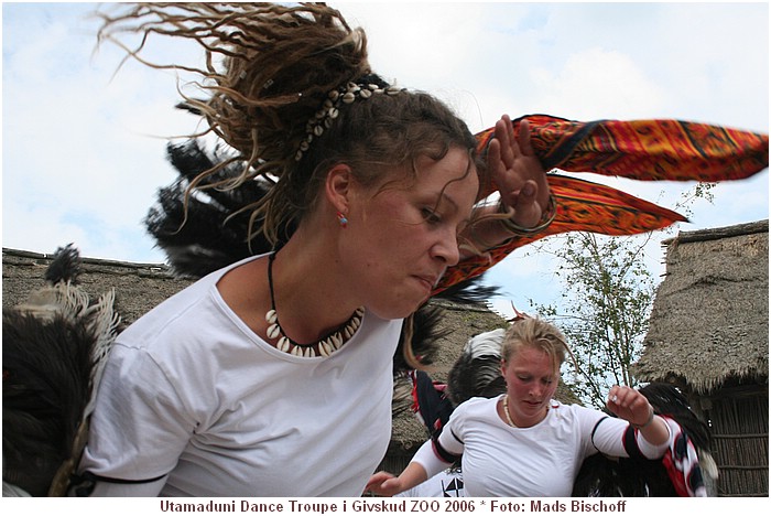 Utamaduni Dance Troupe i Givskud ZOO, Juni 2006 IMG_3557.JPG