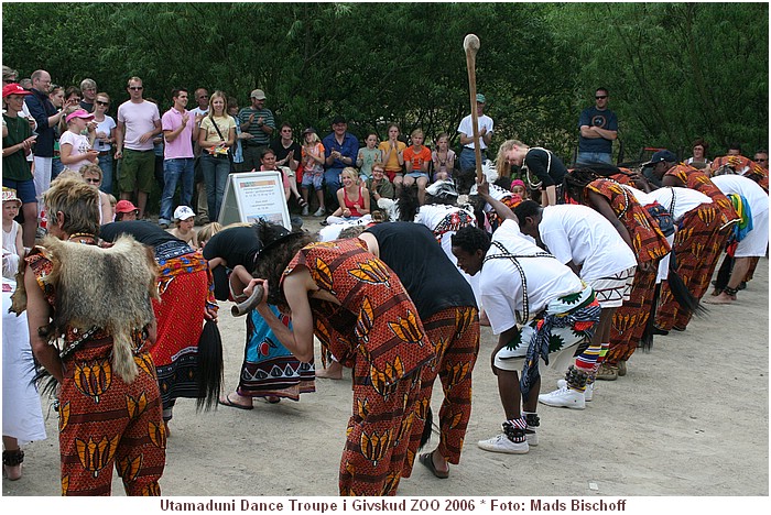 Utamaduni Dance Troupe i Givskud ZOO, Juni 2006 IMG_3591.JPG