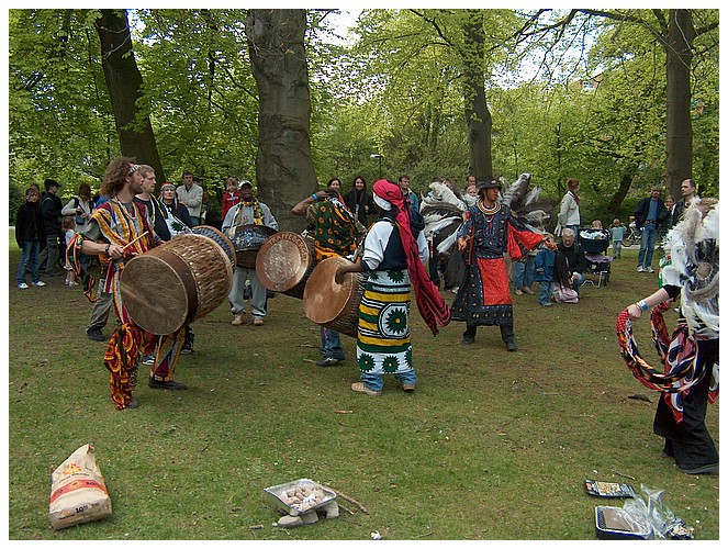 Klik p billedet for at g til det nste foto! HPIM1189 Pinsekarneval i Kbenhavn 2005 * Fotos: Fam. Bauer/Iaccarino