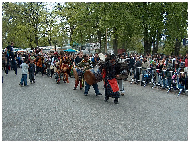 Klik p billedet for at g til det nste foto! HPIM1198 Pinsekarneval i Kbenhavn 2005 * Fotos: Fam. Bauer/Iaccarino