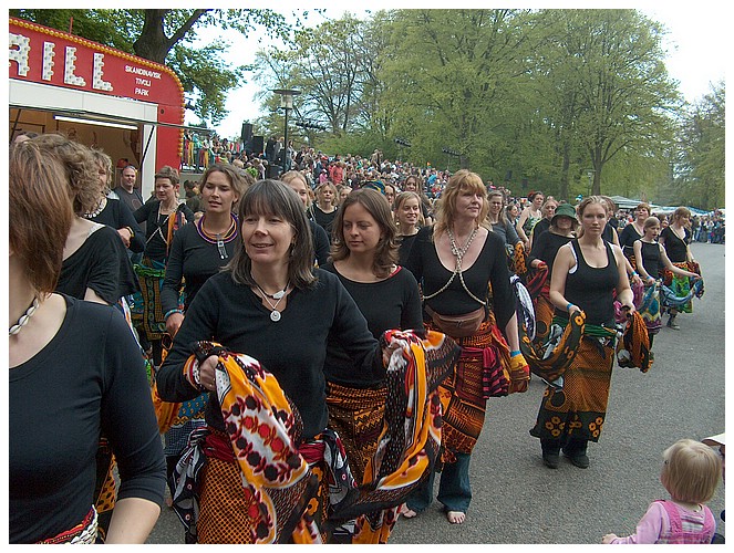 Klik p billedet for at g til det nste foto! HPIM1214 Pinsekarneval i Kbenhavn 2005 * Fotos: Fam. Bauer/Iaccarino